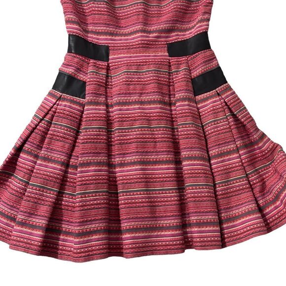 A/X Armani Echange Cap Sleeve Pleated Dress Size 2 - Picture 7 of 16